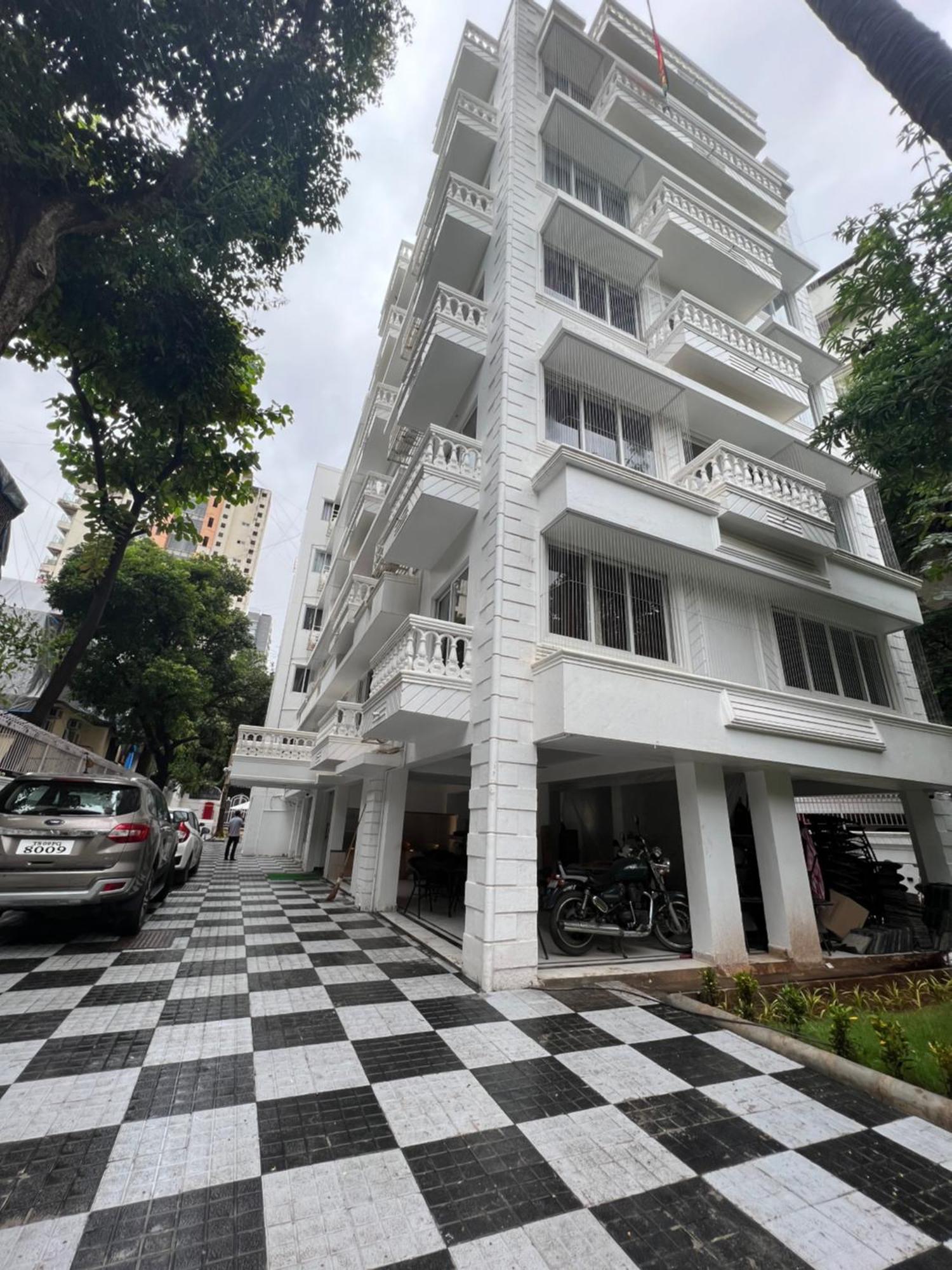 White House By Maxxvalue Service Bandra Apartemen Mumbai