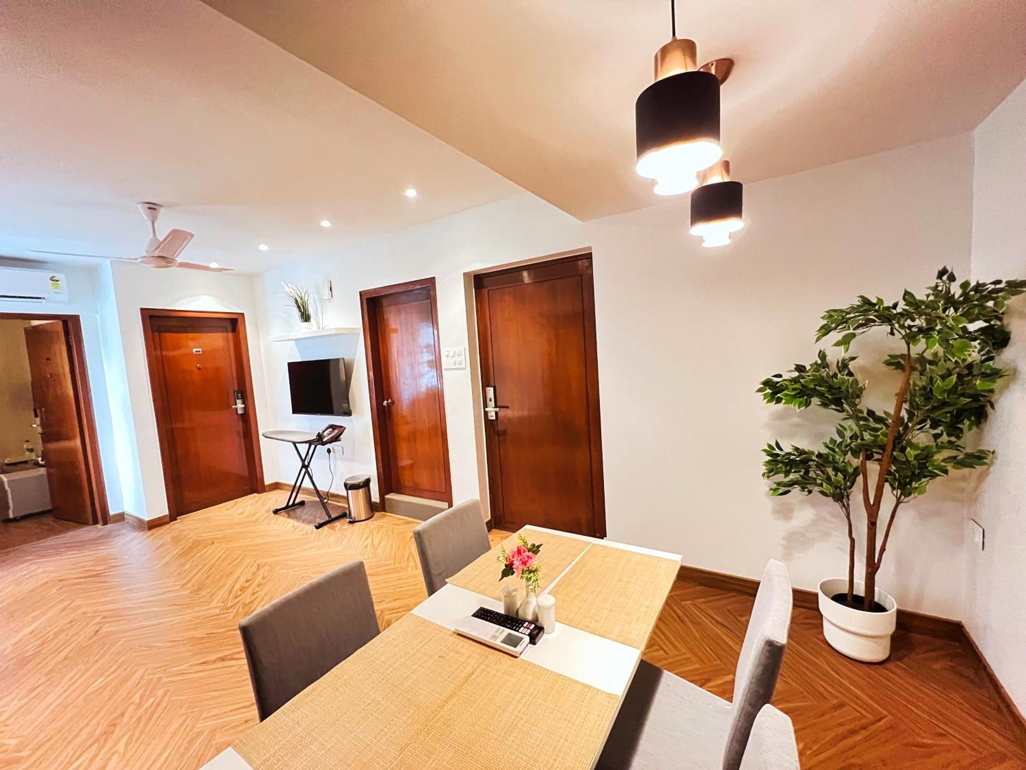 White House By Maxxvalue Service Bandra Apartemen Mumbai
